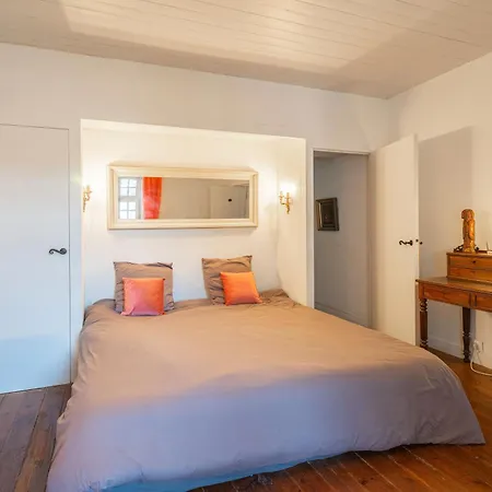 Demeure De Charme Garesche Pensionat 3*