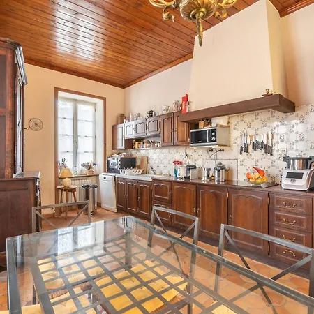 Pensionat Demeure De Charme Garesche 3*