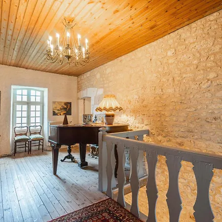 Pensionat Demeure De Charme Garesche 3*