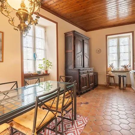 Pensionat Demeure De Charme Garesche 3*